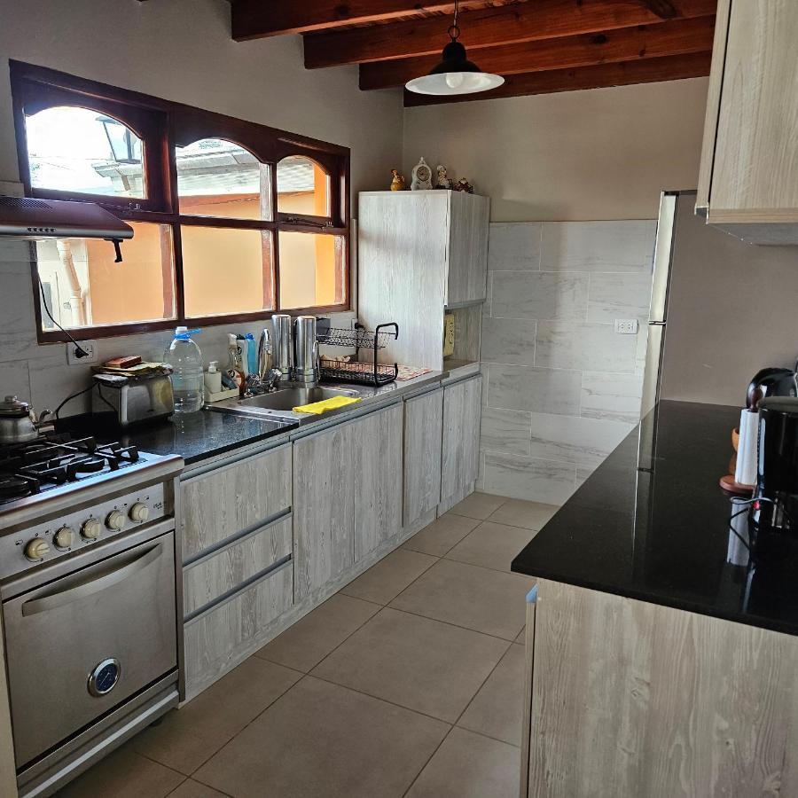 Casa De Familia Lejlighed Ushuaia Eksteriør billede